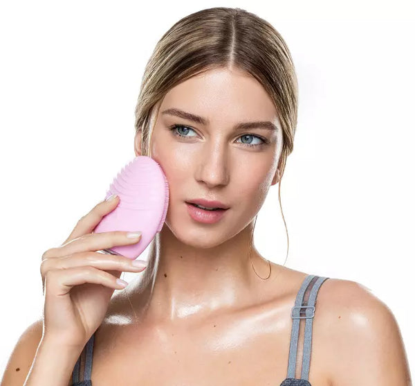 Silicone Face Cleaner Machine