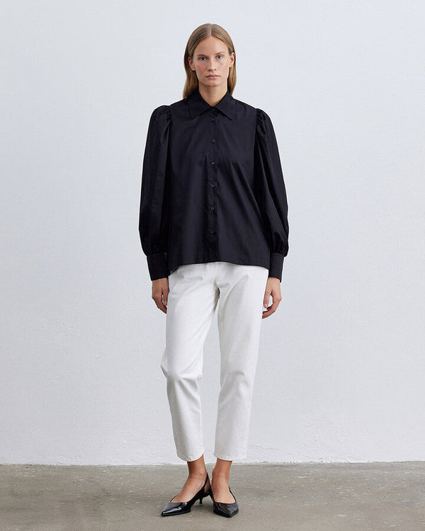 Black Cotton Satin Shoulder Gathered Chic Shirt