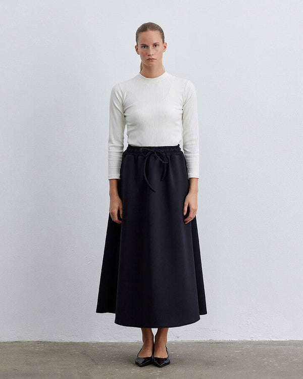 Black Puff Pocket Bell Skirt